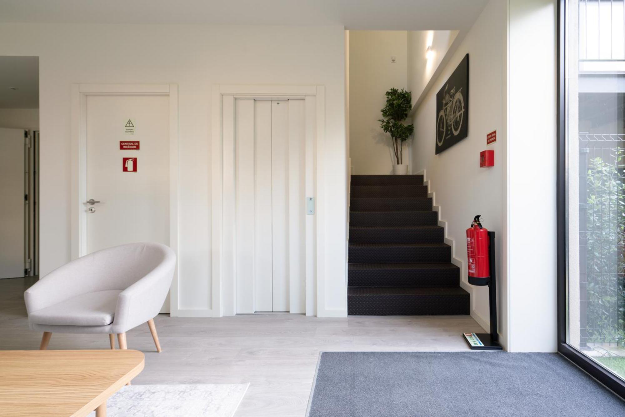 Host Wise - Central Private Flats - Terrace Porto Ngoại thất bức ảnh